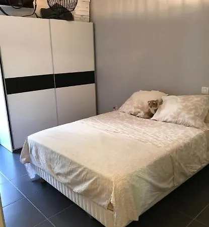 Quiet Flat Near Monaco * 로퀴에브륀캡마르탱